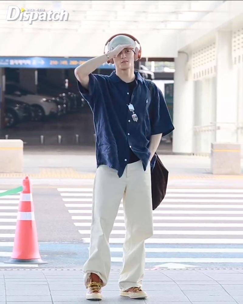 potret Mark NCT berangkat ke Jakarta (instagram.com/koreadispatch)